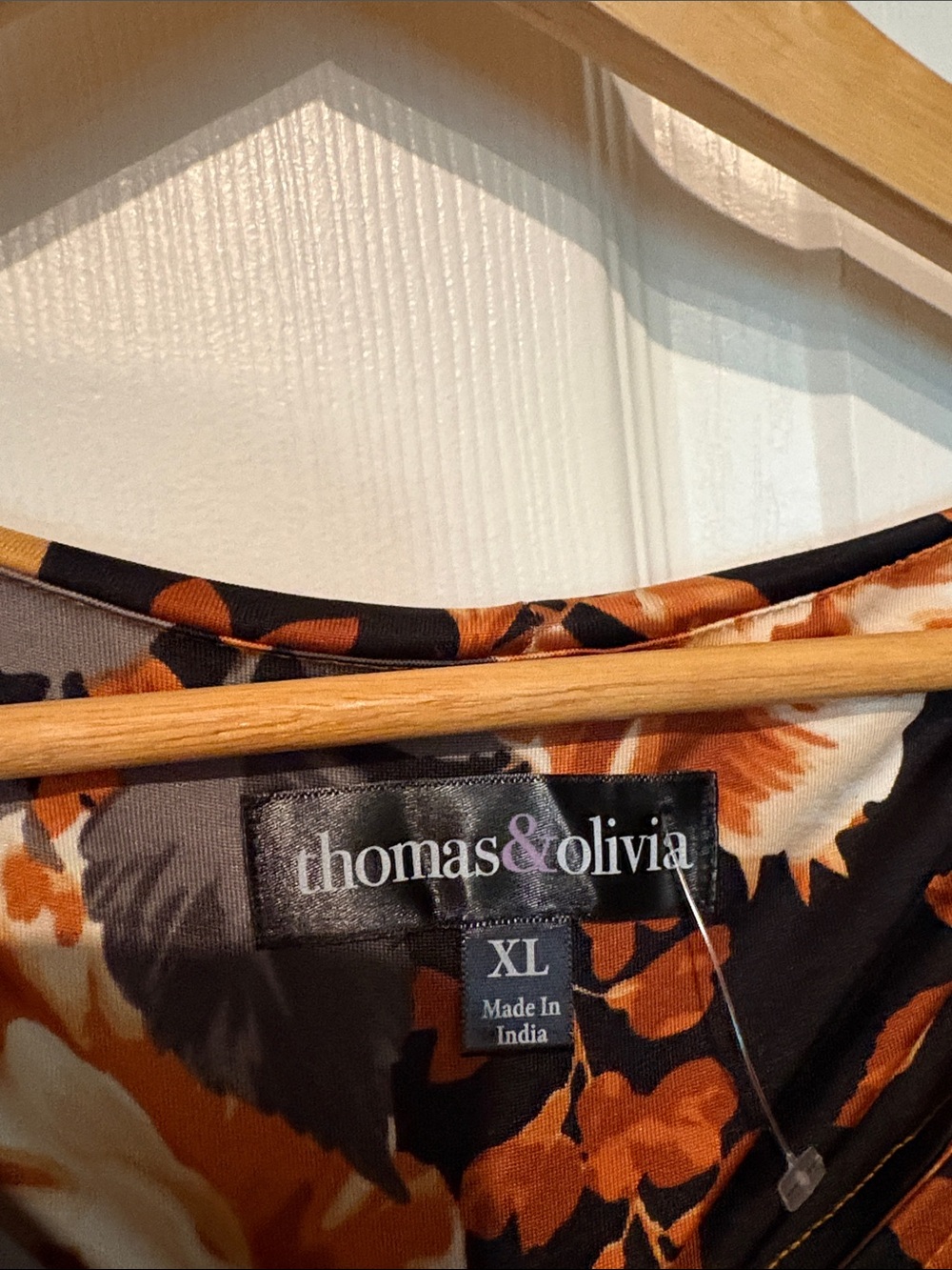 BNWT Thomas & Olivia Orange Floral Ruffle Sleeve Women's Top Women's Size XL - Picture 4 of 5